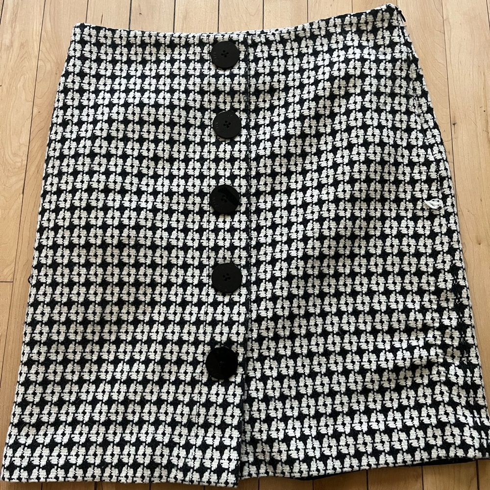 Vintage Isaac Mizrahi for Target Professional Skirt Buttons Thick